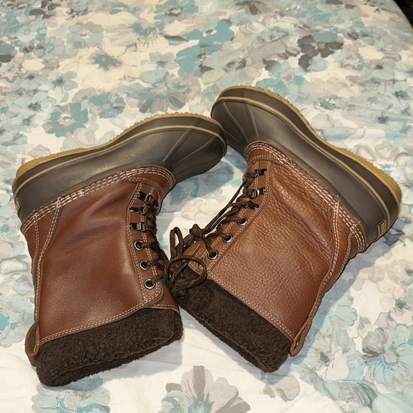 LL Bean Mens 8 “ Bean Boot Like New Condition - Picture 5 of 16